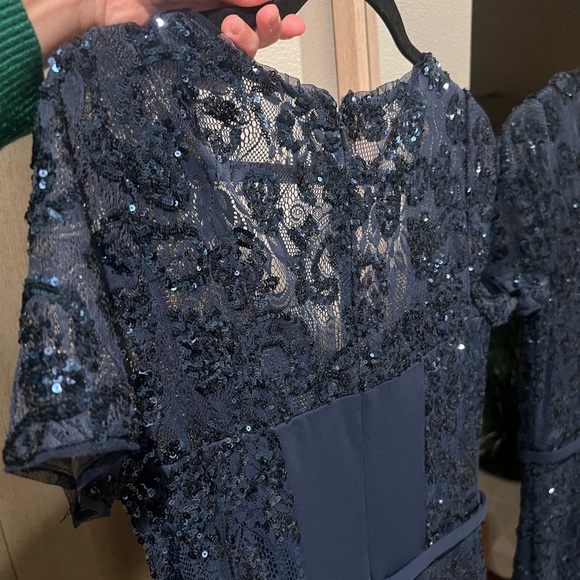 JS collection evening gown size 8 navy - Picture 3 of 4